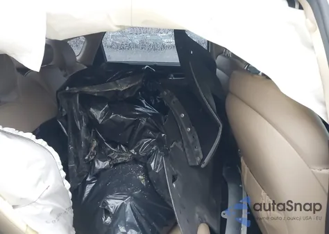 2015 Hyundai Genesis 3.8 from USA, damaged, VIN KMHGN4JE3FU018622